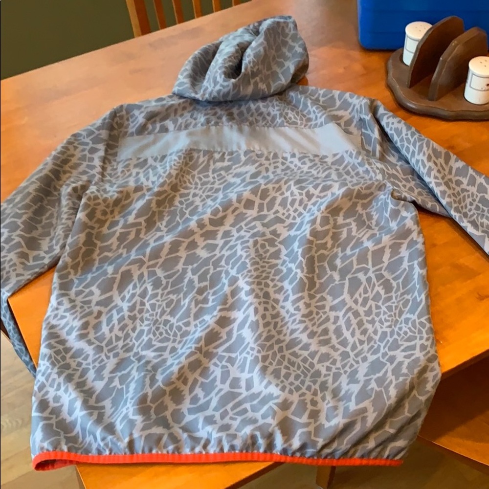 Adidas running jacket - Picture 2 of 3